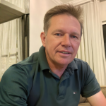 Altevir Seidel apresenta como a tecnologia dos guindastes torna possível erguer estruturas monumentais com precisão e segurança.