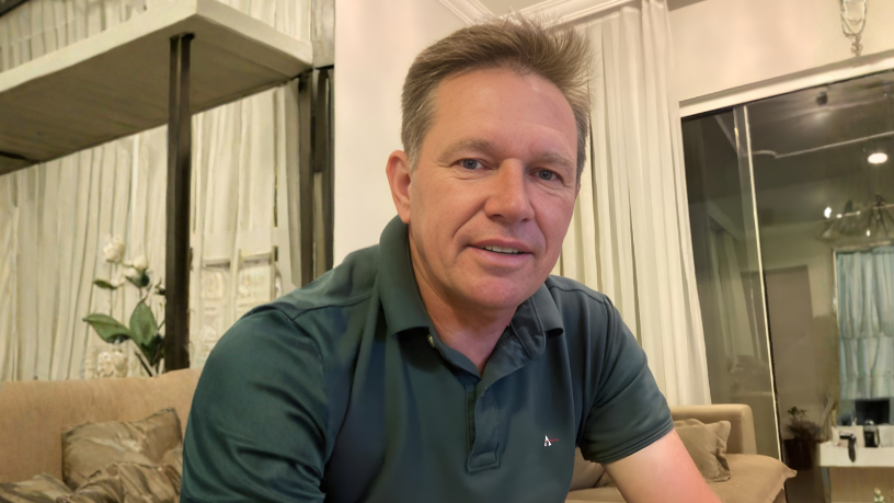 Altevir Seidel apresenta como a tecnologia dos guindastes torna possível erguer estruturas monumentais com precisão e segurança.