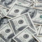 Como Entender as Oscilações do Dólar e da Bolsa Brasileira e o Que Isso Significa Para Investidores