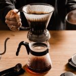 Café coado e saúde cardiovascular: o que realmente existe por trás da preocupação com o consumo diário